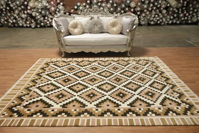https://image-static-obj.rugsource.com/small/95277_3376327_a3a8b2c5.jpeg