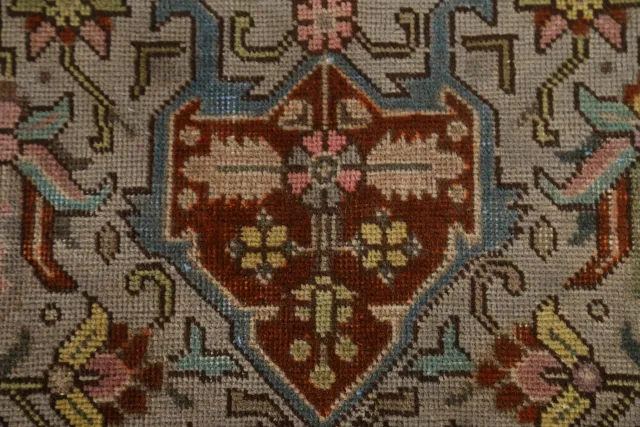 https://image-static-obj.rugsource.com/small/96892_1939819_b8db6d09.jpeg
