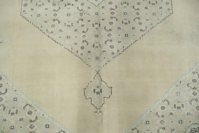 https://image-static-obj.rugsource.com/small/97920_3437584_56d7b7bd.jpeg