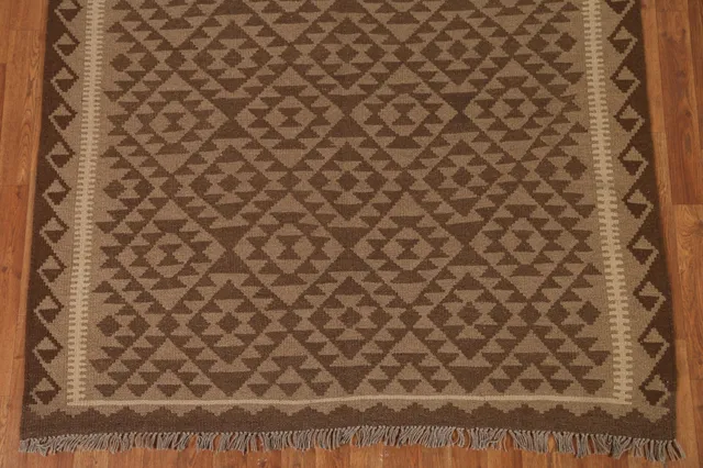 https://image-static-obj.rugsource.com/small/99700_1998369_dc2f716e.jpeg